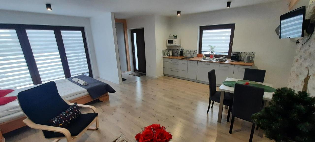 Apartamenty U Piotra ชาร์นนี ดูนาเยส ภายนอก รูปภาพ